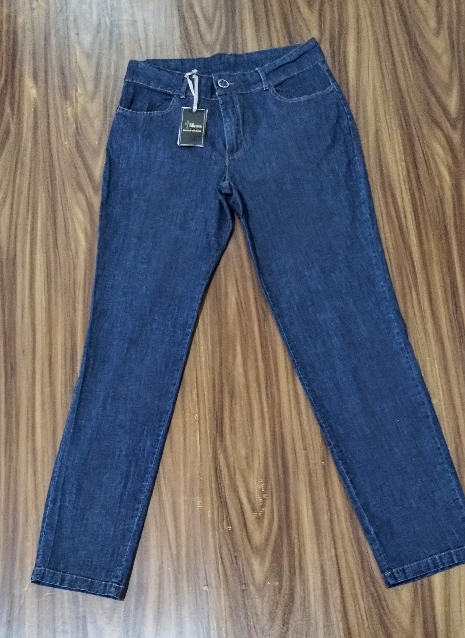 Calça jeans reta